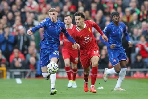 موعد والقناة الناقلة لمباراة تشيلسي أمام ليفربول في الدوري الإنجليزي